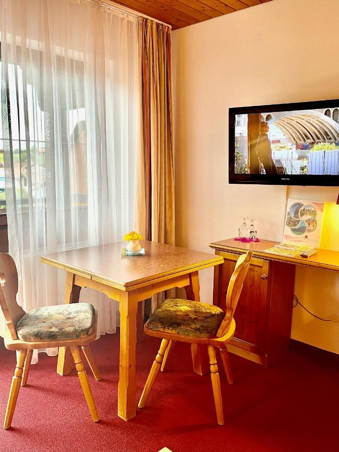Alpenrose Appartements 内森尔旺 外观 照片