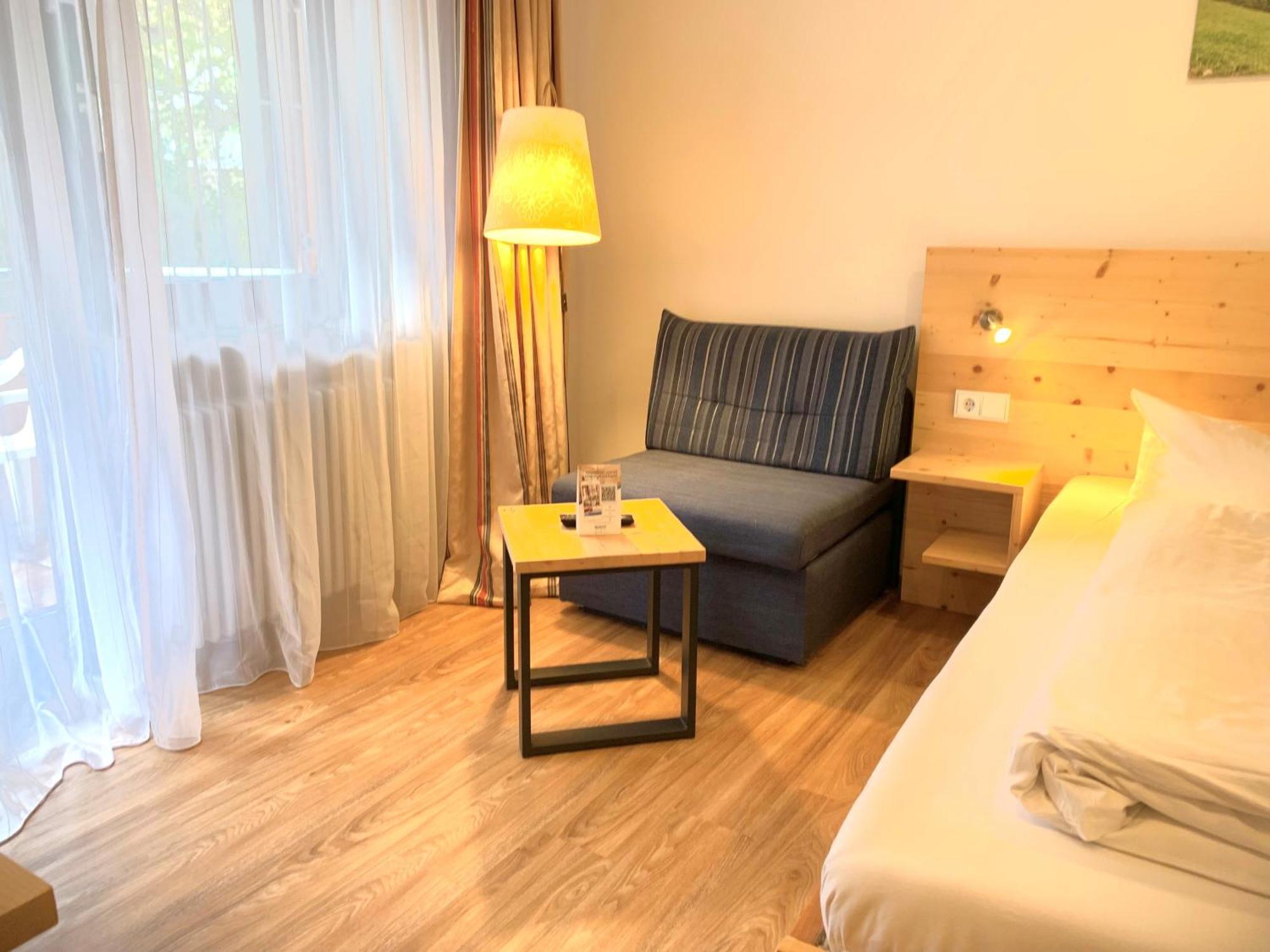 Alpenrose Appartements 内森尔旺 外观 照片